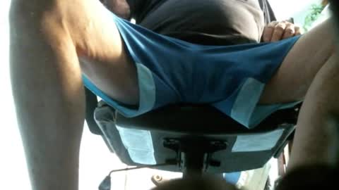 jimwellhung online show from February 28, 4:16 am