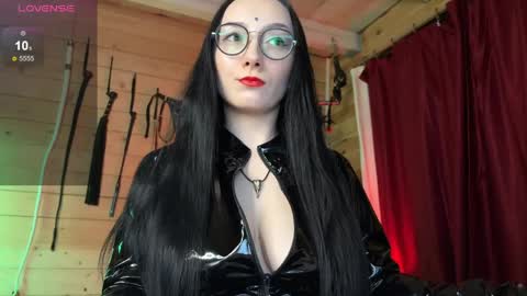 Jinhee Noir online show from February 28, 6:12 pm