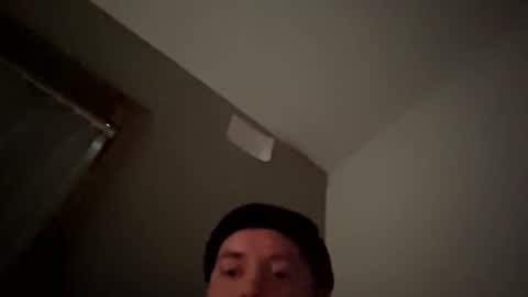 jizzle192 online show from December 5, 7:40 am