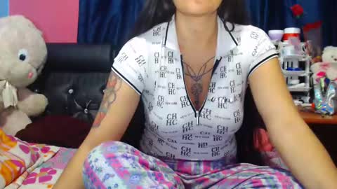 luuuuuuuuuu online show from March 10, 1:00 pm