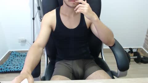 Snapshot of jjrod91 chatting on September 14, 10:44 pm Jon online show from September 14, 10:44 pm