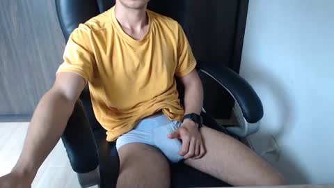 Snapshot of jjrod91 chatting on February 24, 3:53 pm Jon online show from February 24, 3:53 pm
