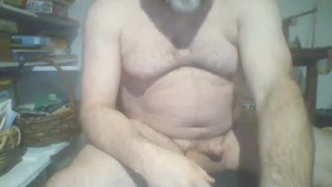 Snapshot of jjschade chatting on October 27, 1:49 am jjschade online show from October 27, 1:49 am