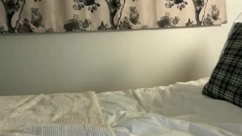 Jkl9000 online show from February 14, 8:06 am