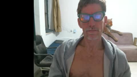 jlmbud online show from February 23, 9:28 pm