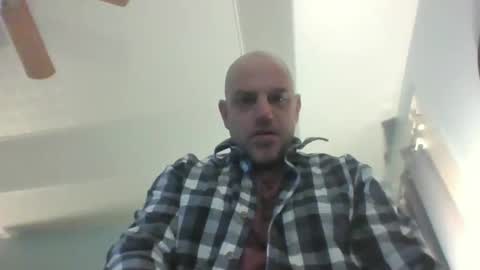 Snapshot of jlovindemsm chatting on February 5, 12:06 pm Jimmy online show from February 5, 12:06 pm