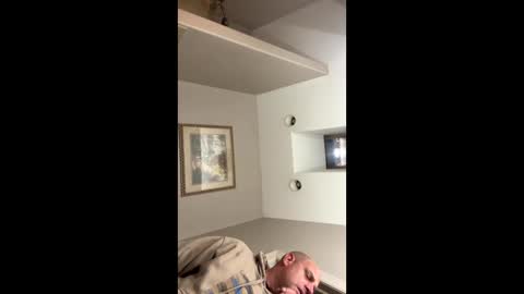 Snapshot of jlovindemsm chatting on October 8, 7:58 am Jimmy online show from October 8, 7:58 am