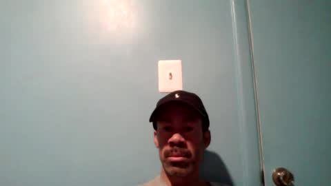 Snapshot of jmb525 chatting on October 27, 1:27 am jmb525 online show from October 27, 1:27 am