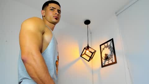 IGJmortton online show from February 12, 11:36 am