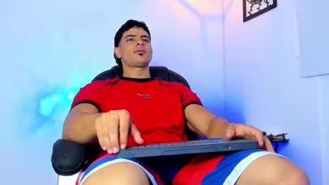 IGJmortton online show from November 5, 11:34 am