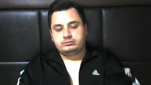 jnsnw online show from February 9, 6:47 pm