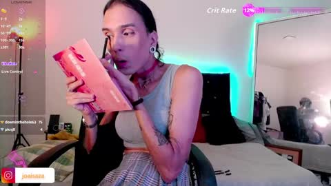 Joa Isaza     online show from October 9, 7:03 am