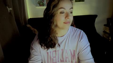 Johana              online show from January 11, 9:54 pm