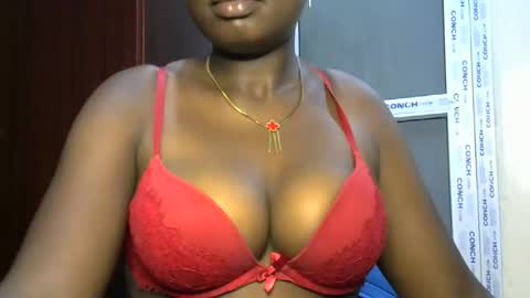 Snapshot of joankein_255 chatting on September 28, 6:28 pm varl online show from September 28, 6:28 pm
