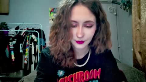Joannatompson online show from September 15, 7:26 pm