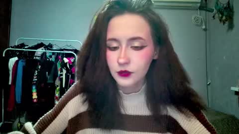 Joannatompson online show from October 4, 10:51 pm