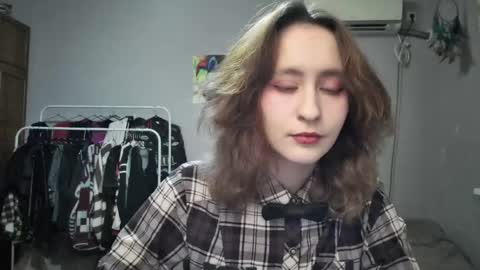 Joannatompson online show from February 24, 7:52 pm