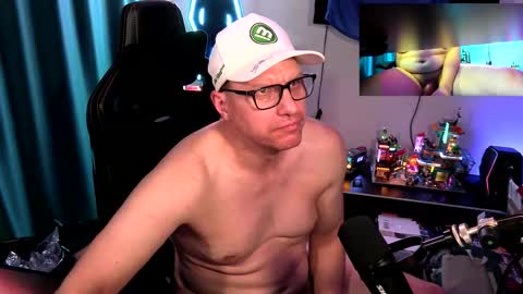 jobubsi online show from November 3, 10:00 pm