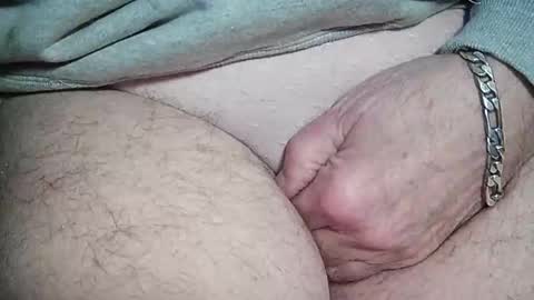 joe572009 online show from December 22, 6:58 pm