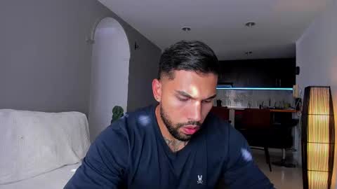 Snapshot of joe_esthetic chatting on September 15, 8:21 pm joe_esthetic online show from September 15, 8:21 pm