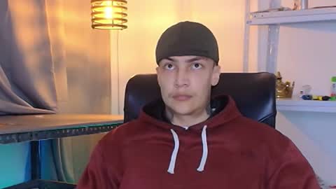 Snapshot of joeh_jonas chatting on October 12, 3:32 am joeh_jonas online show from October 12, 3:32 am