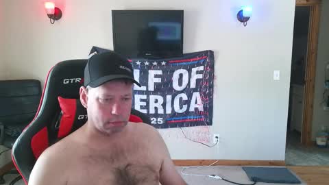 joejoe__ online show from February 8, 4:43 pm