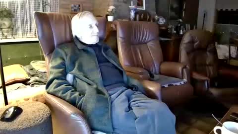 johan7 heet online show from February 22, 5:57 pm