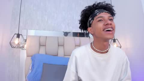 Johan  online show from October 8, 11:49 am