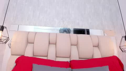 Johan  online show from September 26, 12:13 pm