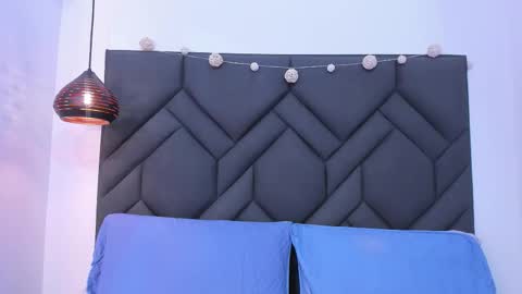 Johan  online show from December 1, 11:41 am