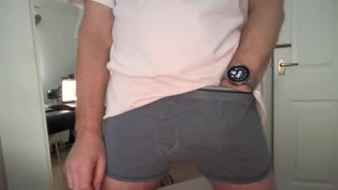 John online show from October 8, 2:01 pm