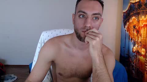 Snapshot of john_green77 chatting on January 29, 7:36 am John online show from January 29, 7:36 am