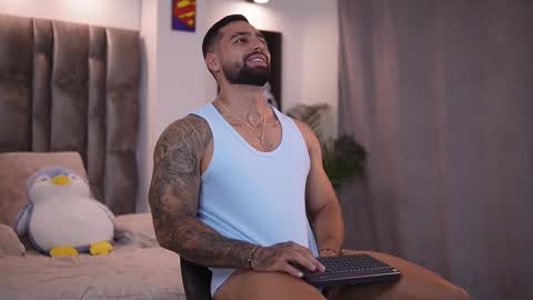 john online show from February 17, 8:06 pm