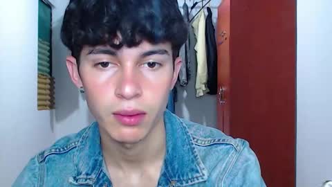 John Vichenso online show from September 19, 11:08 pm