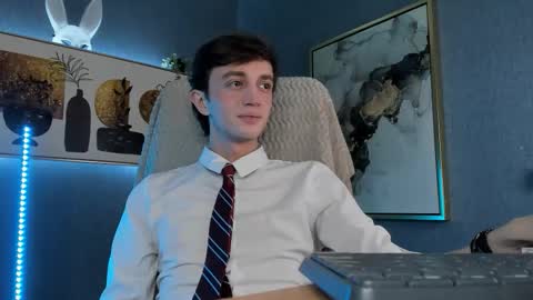 John online show from November 13, 9:17 pm