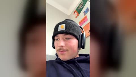 johnladdner online show from February 19, 11:04 pm