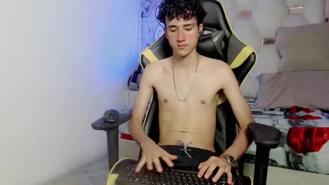 Snapshot of johnny_cagee chatting on September 26, 3:58 am johnny_cagee online show from September 26, 3:58 am