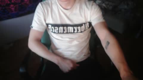 Snapshot of johnny_positive chatting on September 14, 3:42 am Johnny online show from September 14, 3:42 am