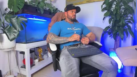 JOHNNY online show from March 2, 2:05 am