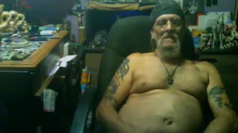 Snapshot of johnnyshung1 chatting on September 10, 4:52 pm johnnyshung1 online show from September 10, 4:52 pm