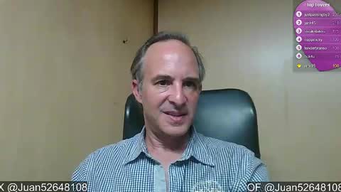 Snapshot of johnq_23 chatting on December 6, 4:01 pm John online show from December 6, 4:01 pm