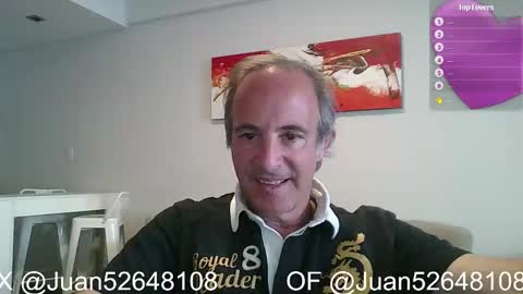 Snapshot of johnq_23 chatting on October 20, 9:42 pm John online show from October 20, 9:42 pm