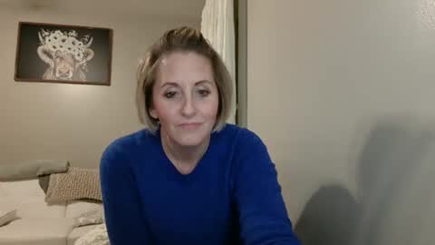 Jolie online show from December 6, 2:18 am