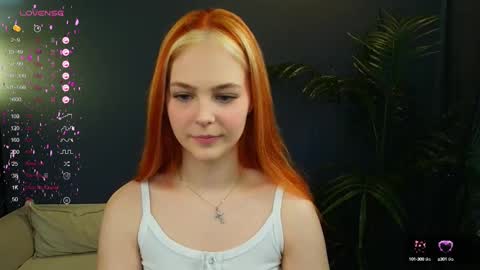 Snapshot of jolly_bean chatting on March 4, 8:24 am Polly  online show from March 4, 8:24 am
