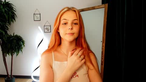 Snapshot of jolly_bean chatting on January 26, 8:36 am Polly  online show from January 26, 8:36 am