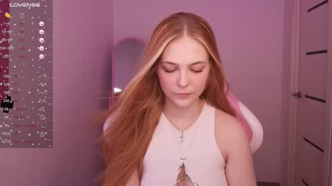 Snapshot of jolly_bean chatting on February 24, 8:38 am Polly  online show from February 24, 8:38 am