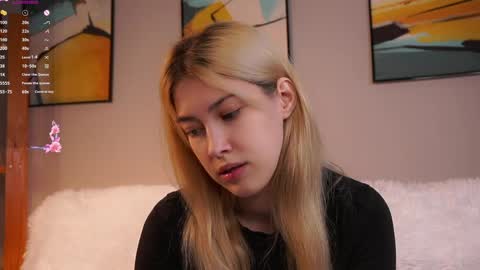 Viola online show from April 12, 1:26 pm