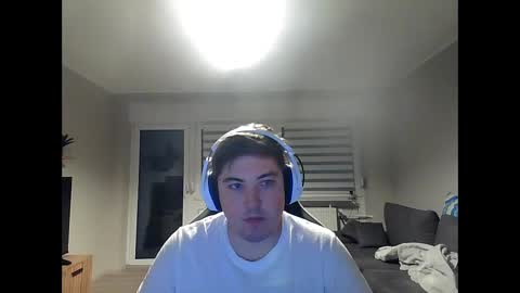 jon1453 online show from October 19, 5:17 pm