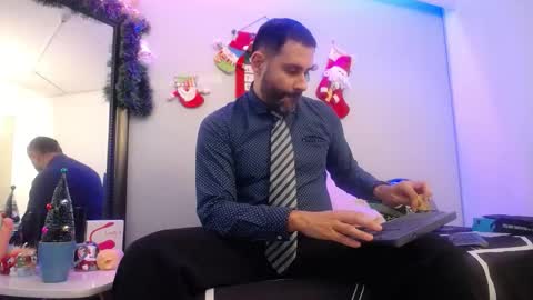  JONAS BEARD  online show from December 2, 4:27 pm