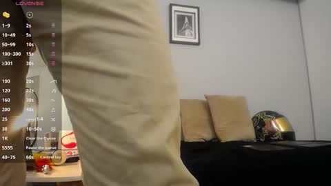  JONAS BEARD  online show from January 17, 7:44 pm